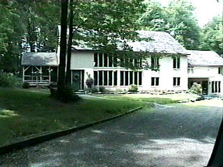 Building photograph for 40 NETTLETON HOLLOW RD